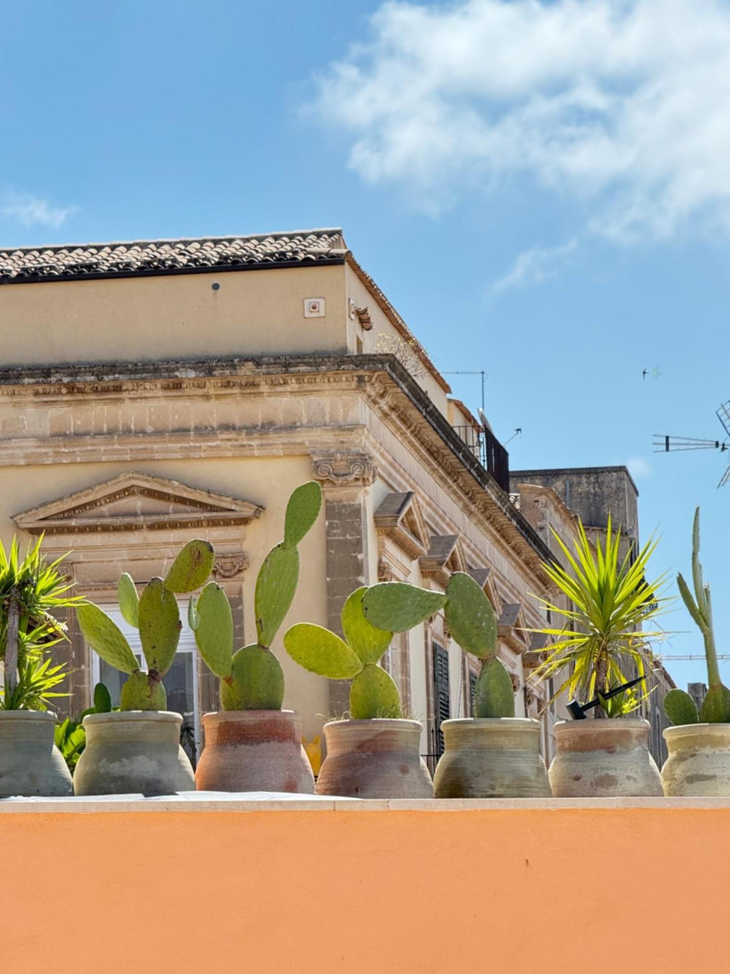 Panorama Suites Noto - Adults Only Bagian luar foto