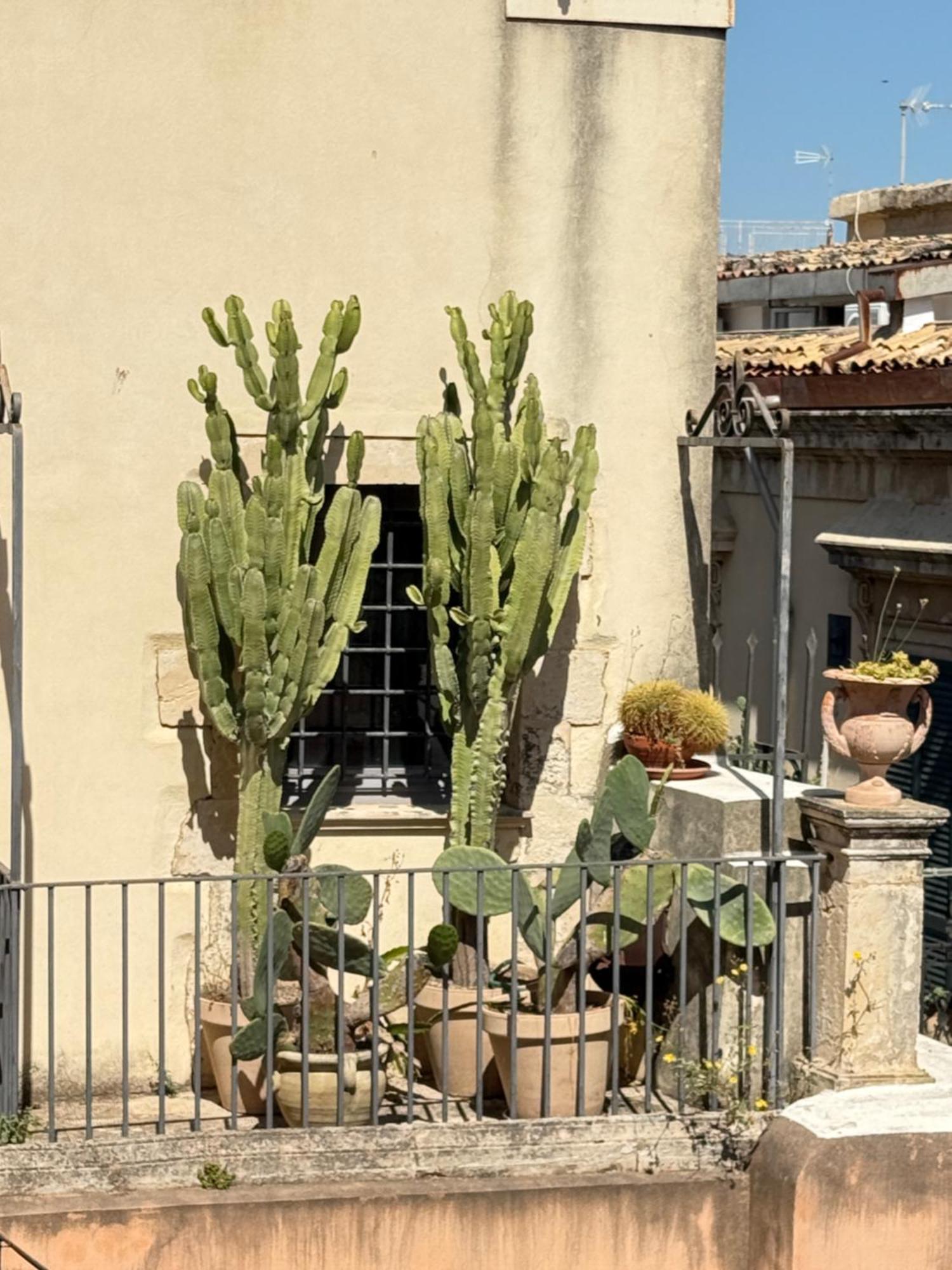Panorama Suites Noto - Adults Only Bagian luar foto